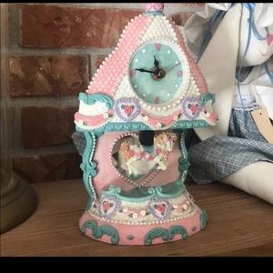 🩷 Rare Vintage Victorian
Carousel Horse Collection Set